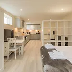Pass The Keys Flat 9 Lovell Lodge - Modern Studio Near Science Park